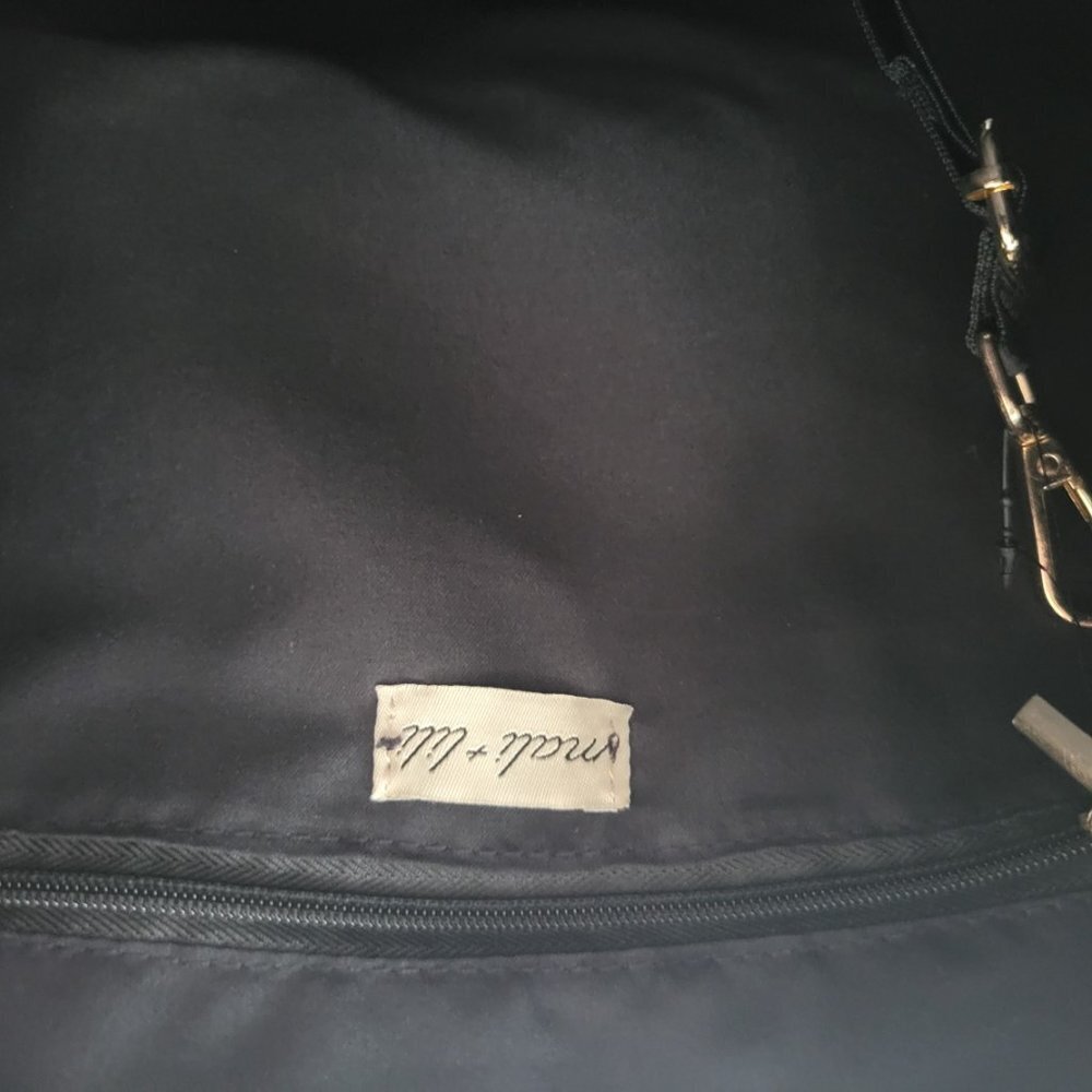 Mali & Lili Weekender Bag - Black Abstract - Picture 9 of 15